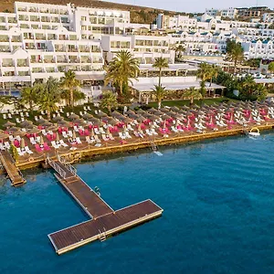 5* منتجع فوياج هوتل - للبالغين فقط +16